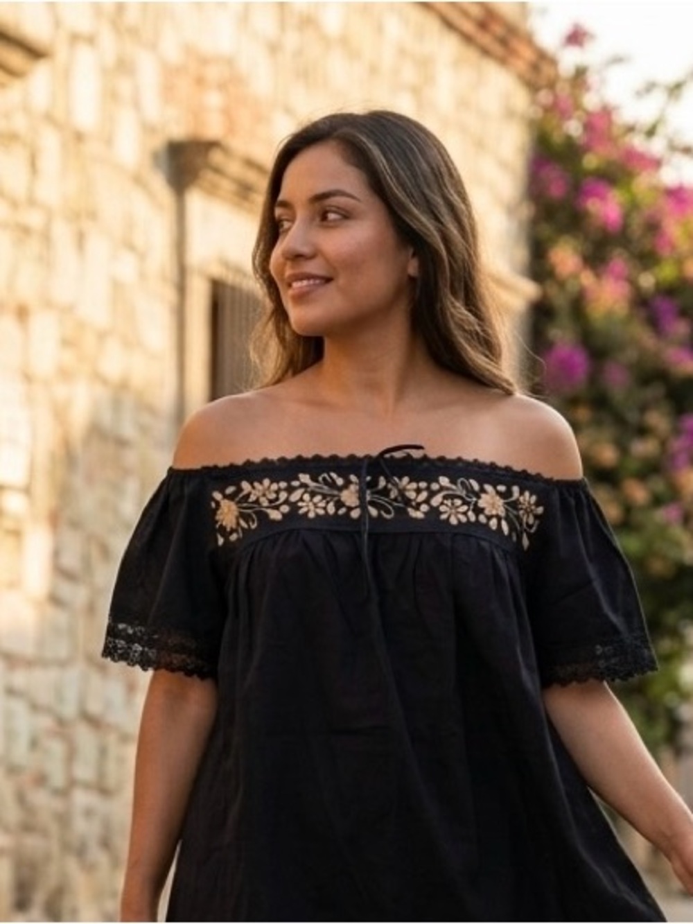NWT  Artisanal Embroidered blouse.